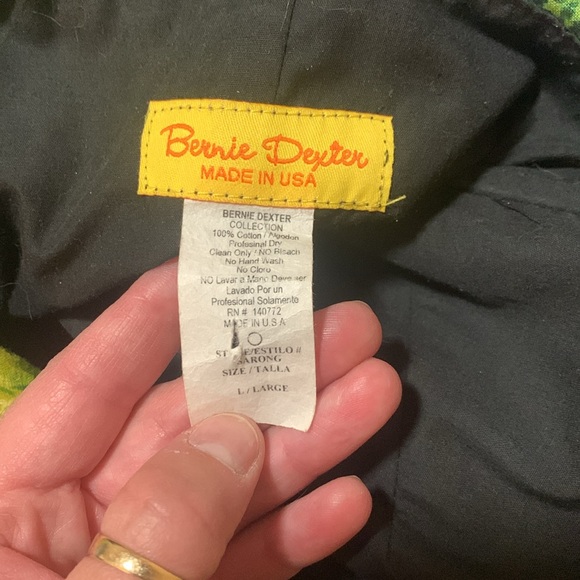 Bernie Dexter Fairview Landscape Halter Dress - Picture 4 of 5